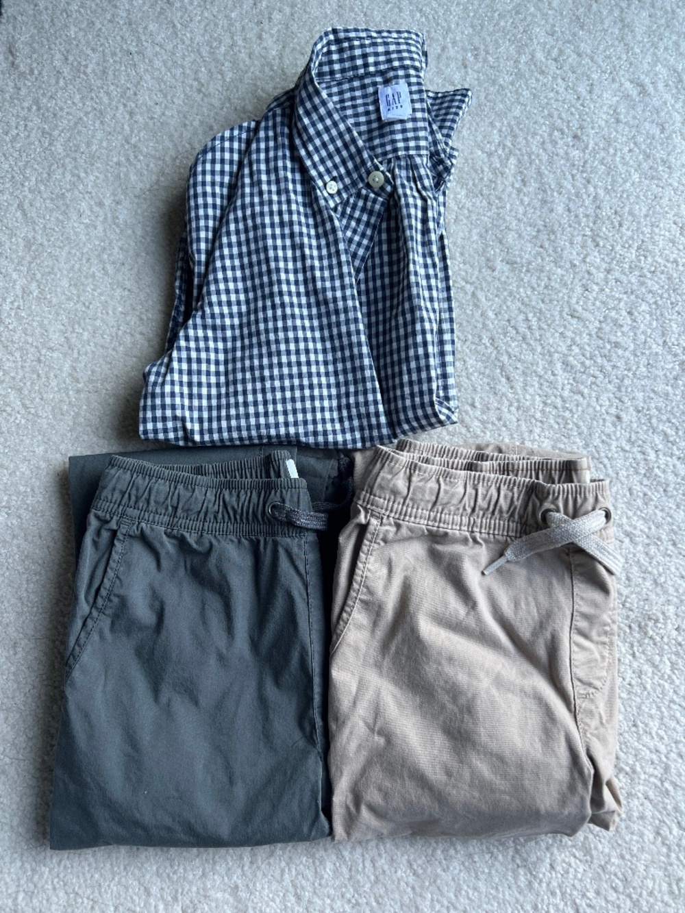Boys Bundle with Gap and Old Navy - Size M (8)